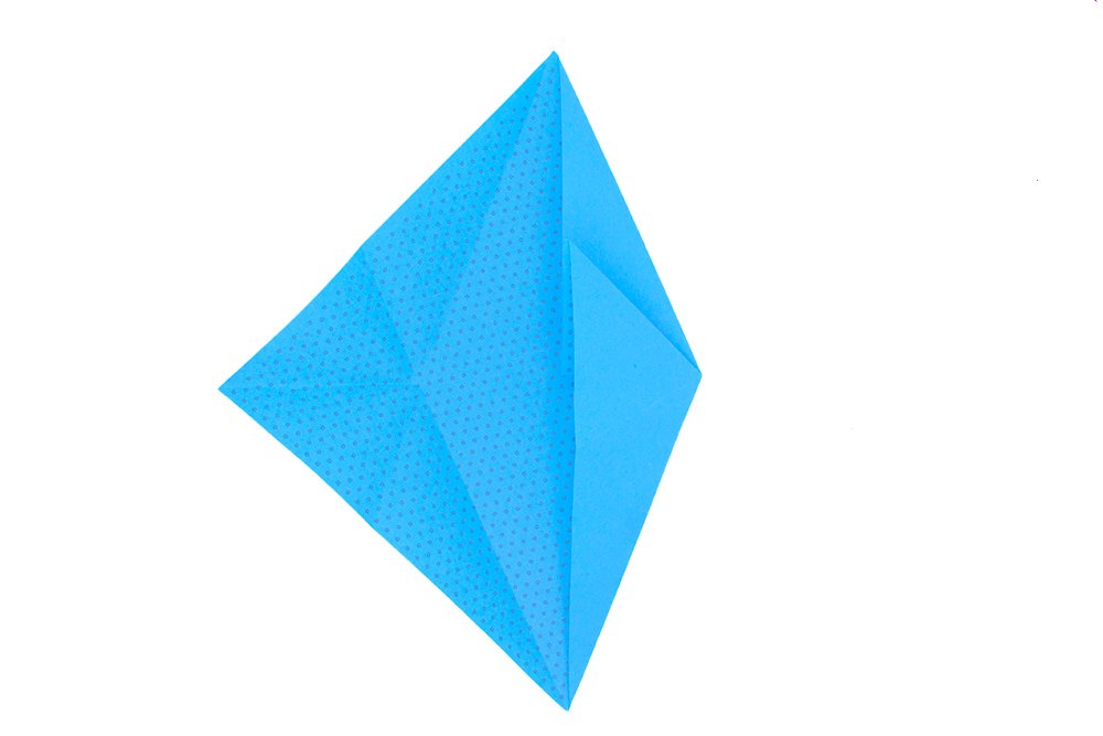 How to fold an Origami Whale - Step 06