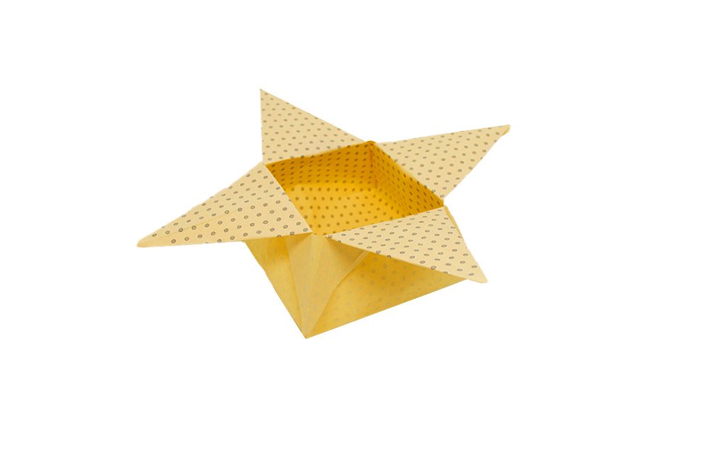 How to fold an Origami Star Box - Finish