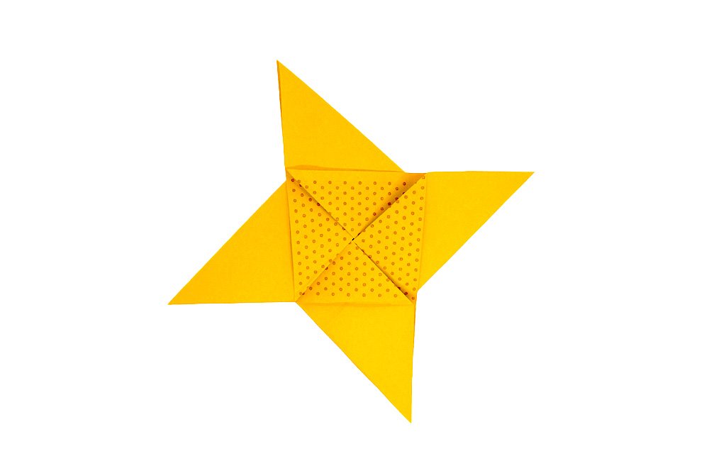 How to fold an Origami Star - Finish