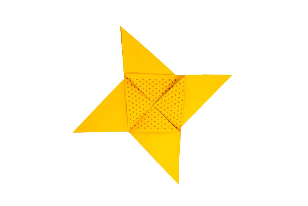 How to fold an Origami Star - Finish