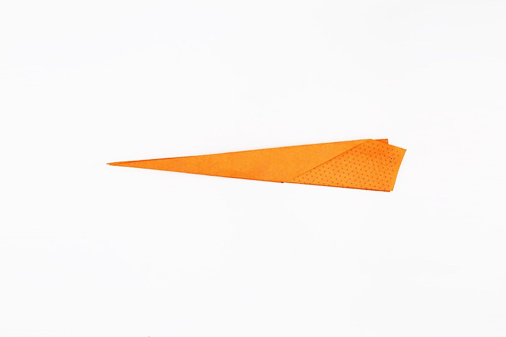 Basic dart paper airplane - Step 07