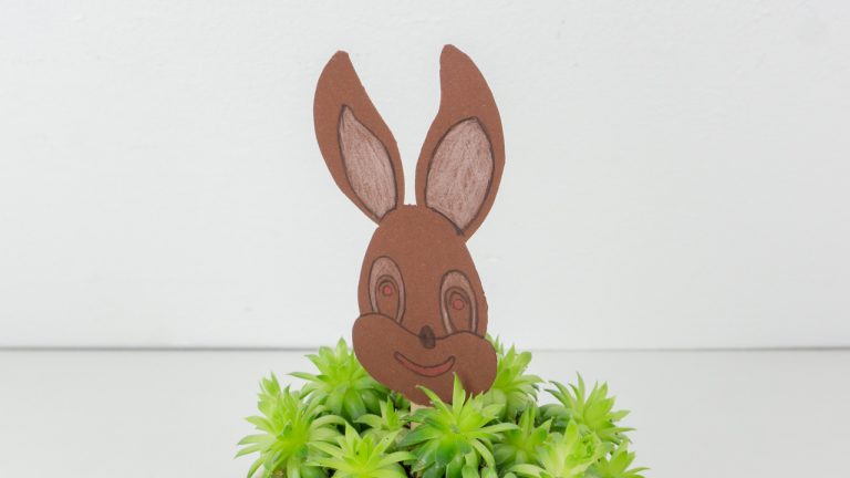 How To Make An Easter Bunny – Easy Tutorial with Pictures
