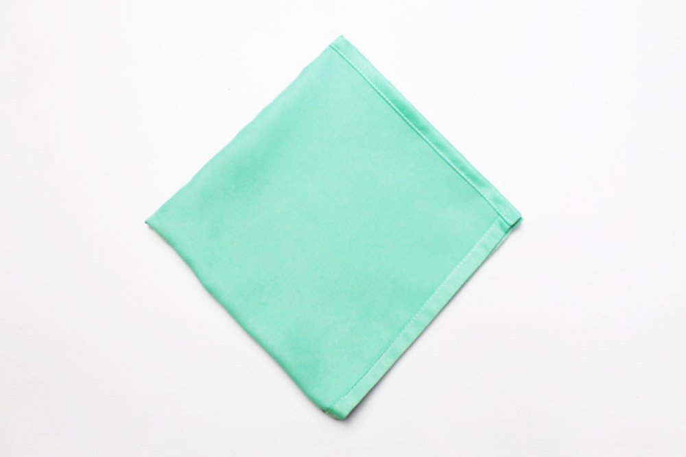 How to fold a Napkin into a Wave - 04