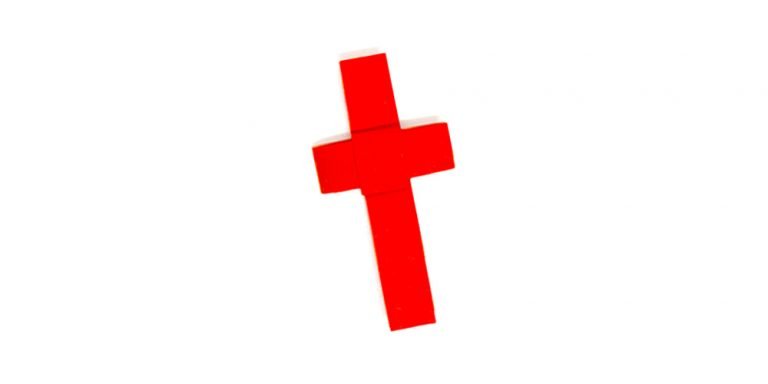 An Easy Guide on How to Make an Origami Cross Step by Step An Easy Guide on How to Make an Origami Cross Step by Step