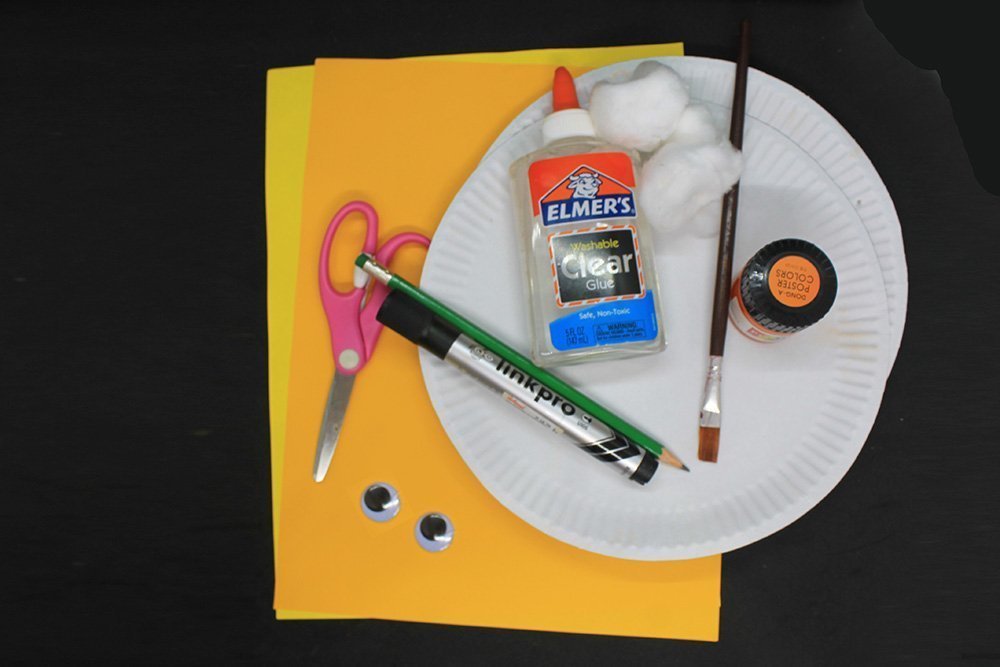 How to Make a Paper Plate Fish - Materials