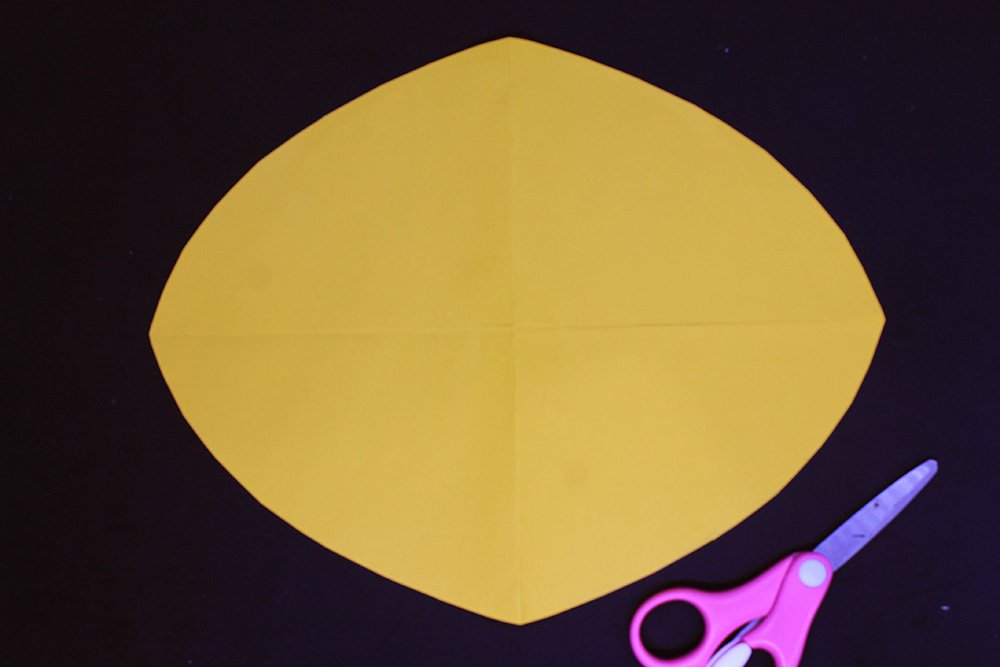 How to Make a Paper Plate Fish - Step 9
