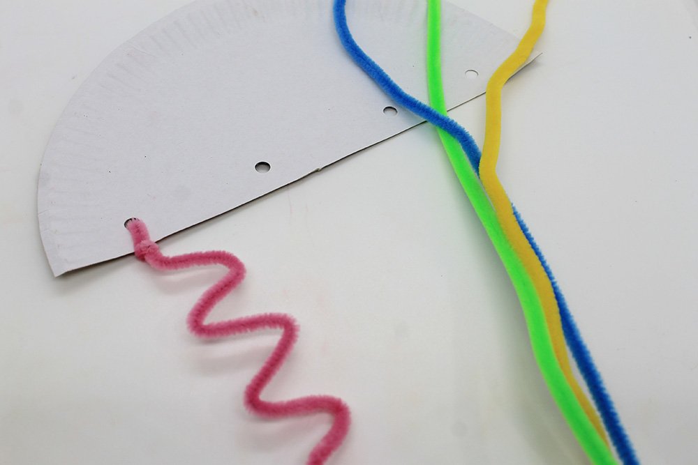 How to Make a Paper Plate Jellyfish - Step 12