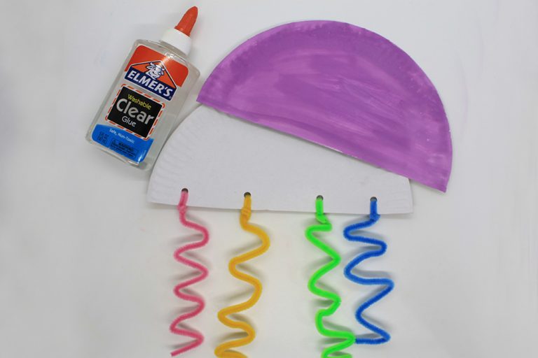 Easy DIY Paper Plate Jellyfish Craft