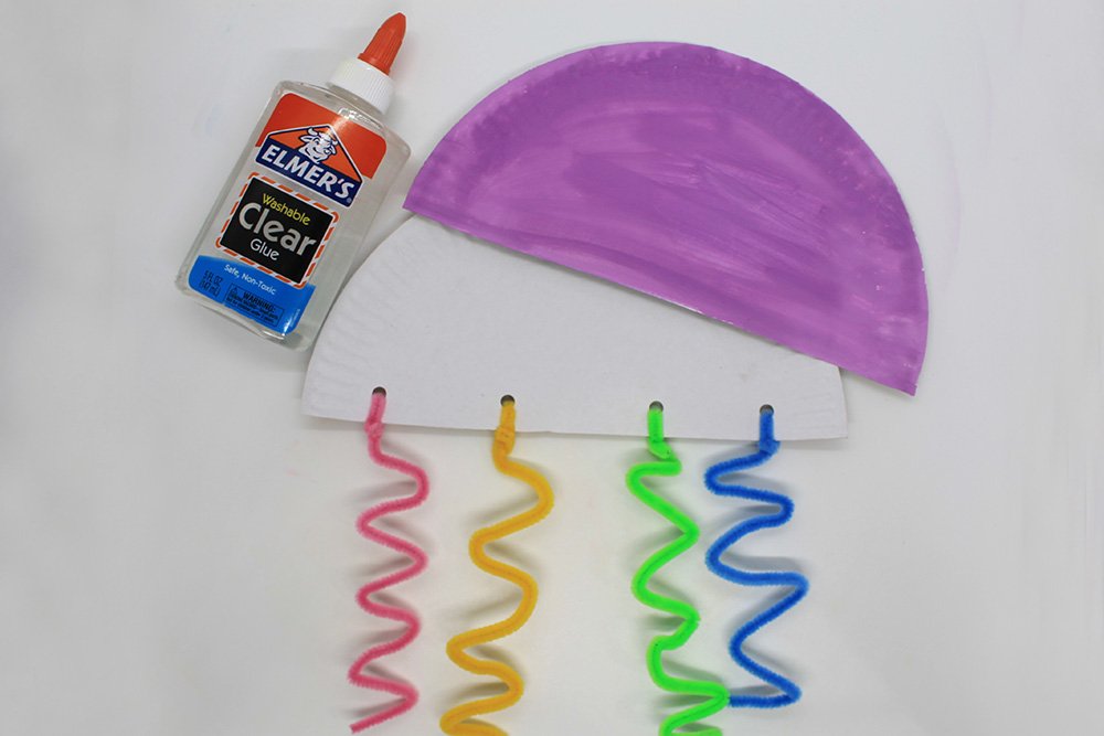 How to Make a Paper Plate Jellyfish - Step 14