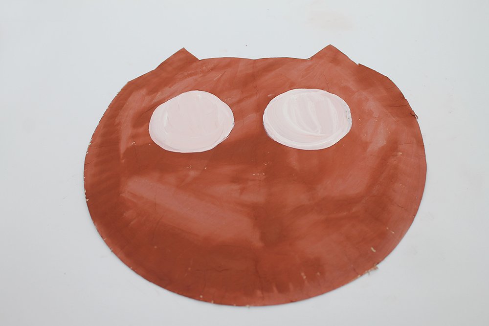 How to Make a Paper Plate Owl - Step 23