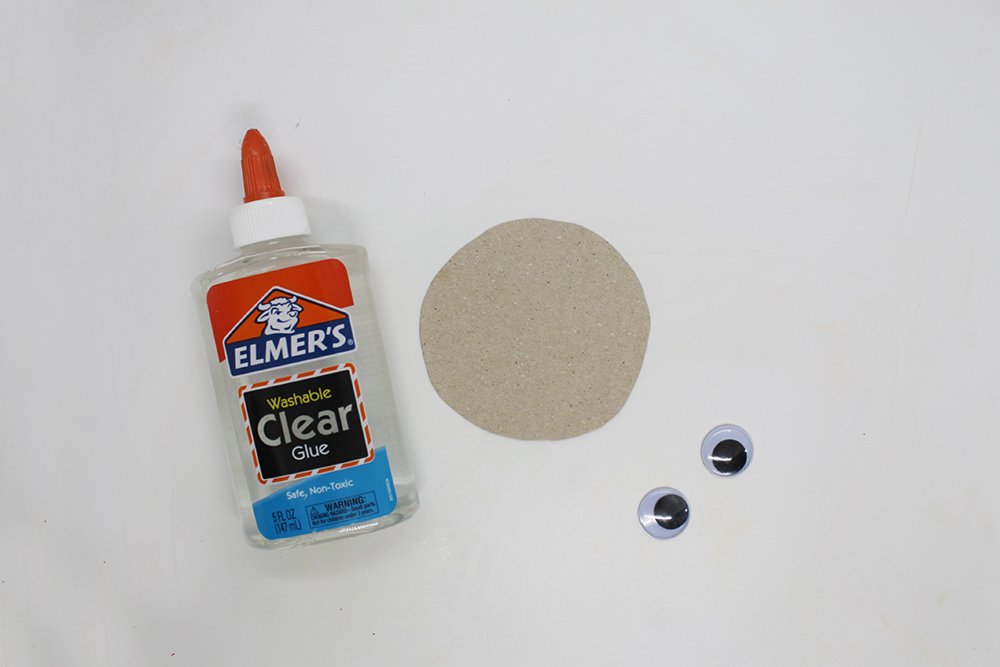 How to Make a Paper Plate Rabbit -Step 14