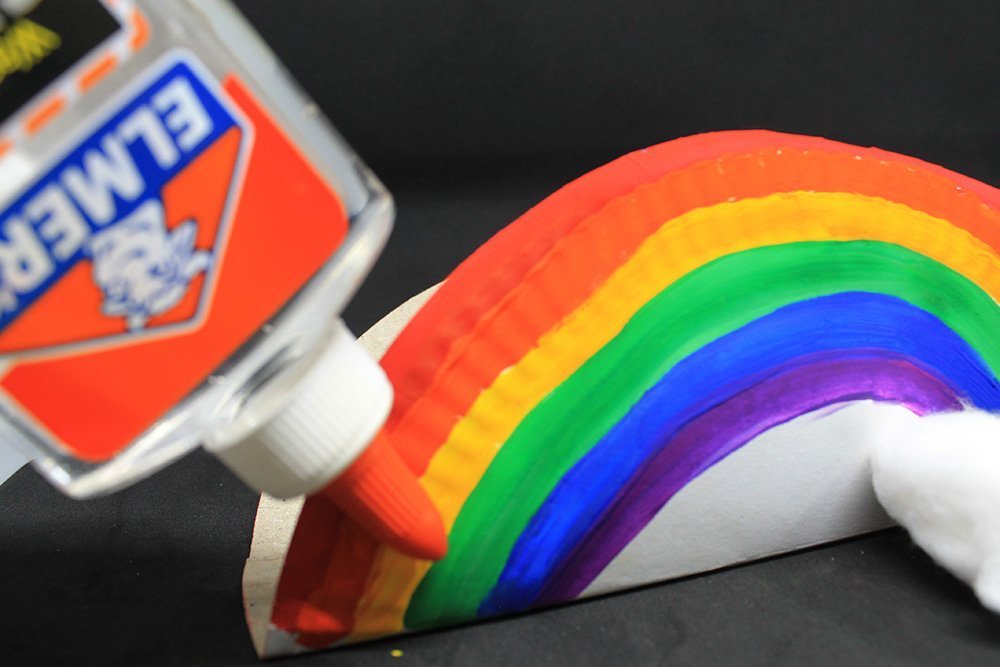 How to Make a Paper Plate Rainbow - Step 16