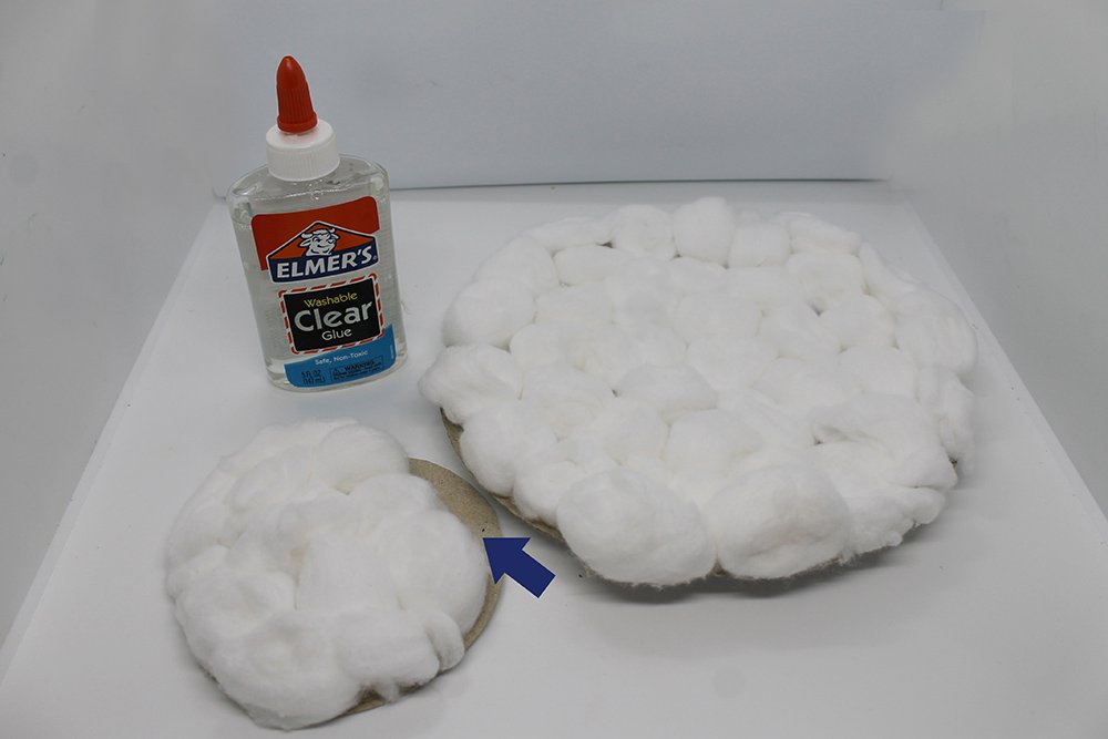 How to Make a Paper Plate Snowman - Step 12