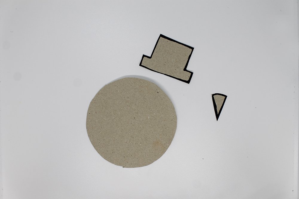 How to Make a Paper Plate Snowman - Step 6
