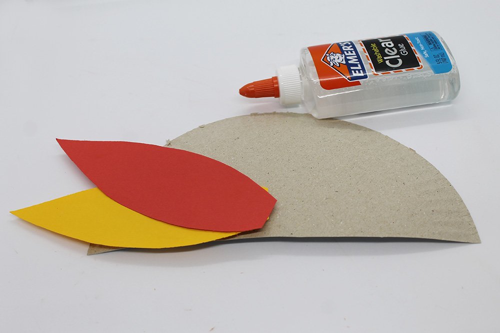 How to make a Paper Plate Turkey - Step 17
