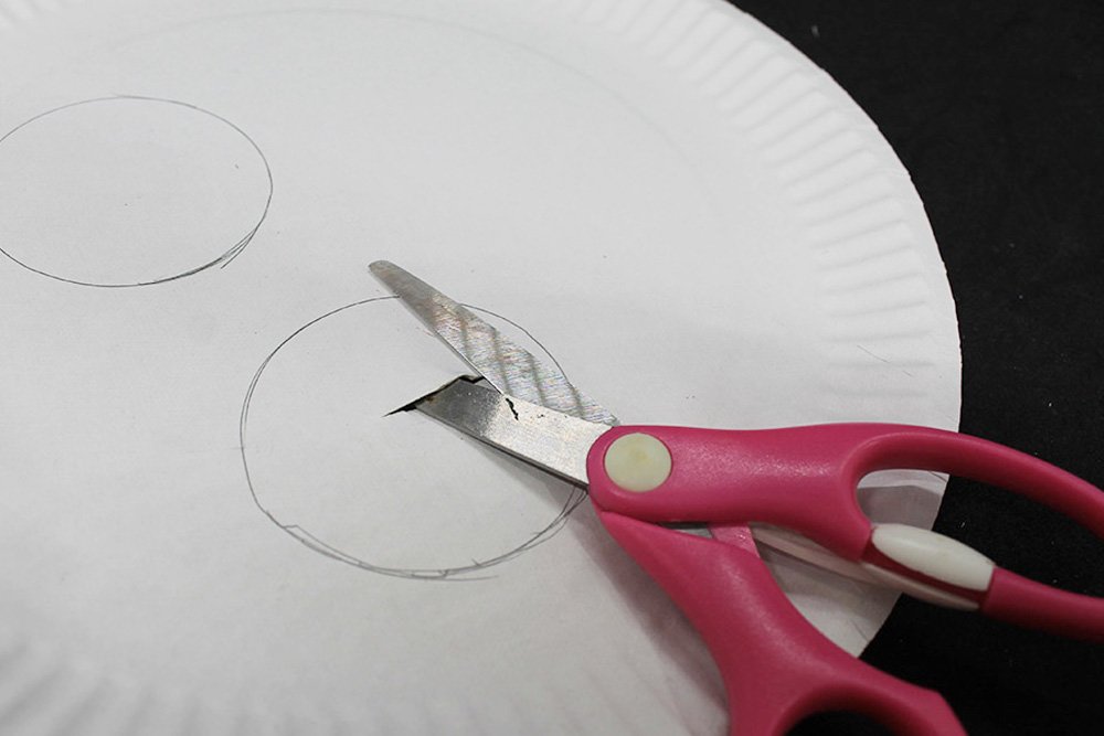 How to Make a Paper Plate Cat - Step 12