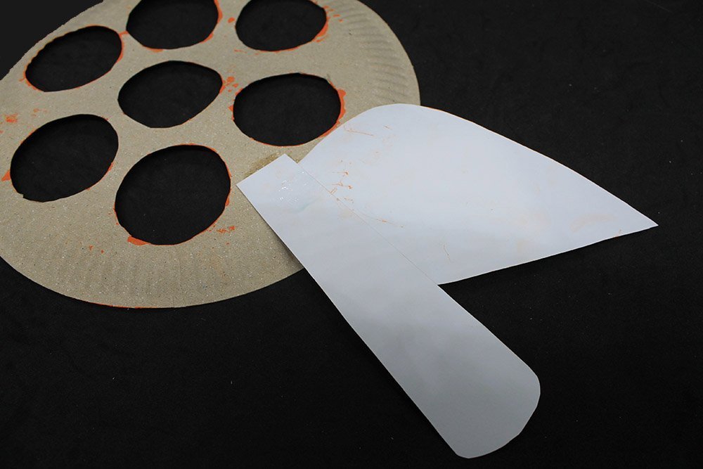 How to Make a Paper Plate Caterpillar - Step 11