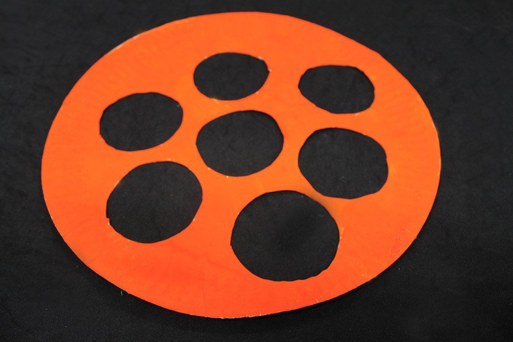 How to Make a Paper Plate Caterpillar - Step 9