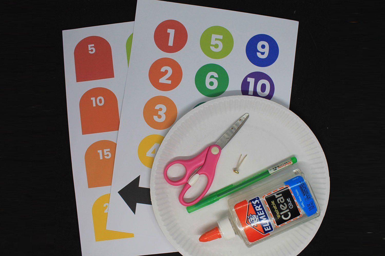 How to Make a Paper Plate Clock - Materials