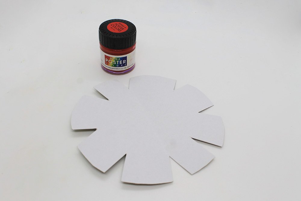 How to Make a Paper Plate Flower - Step 13