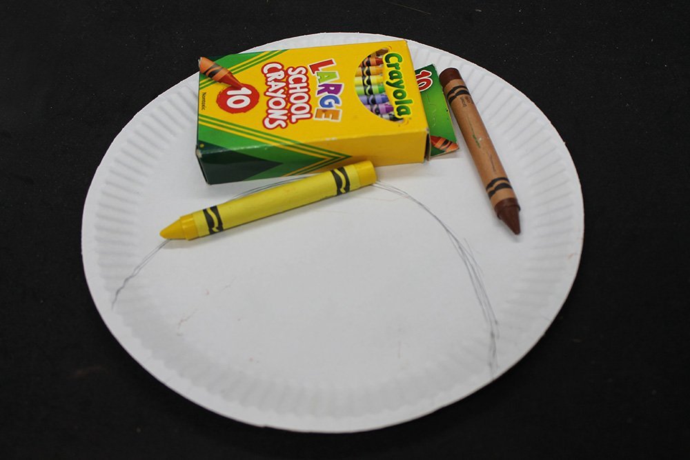 How to Make a Paper Plate Monkey - Step 3