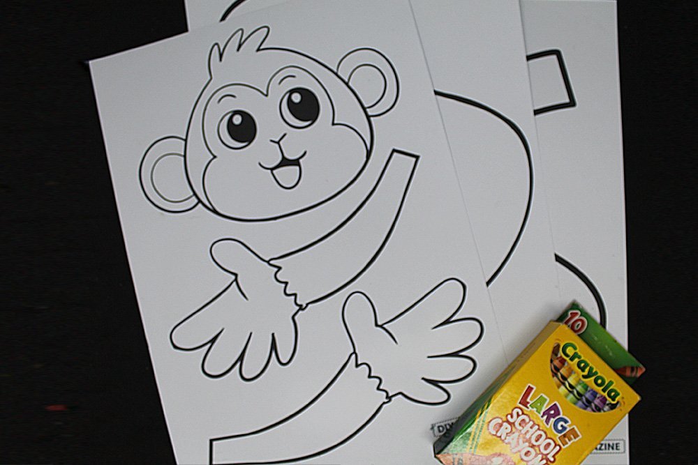 How to Make a Paper Plate Monkey - Step 9