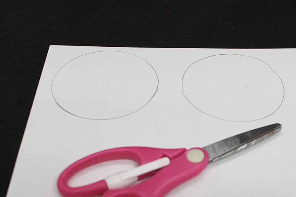How to Make a Paper Plate Panda - Step 8