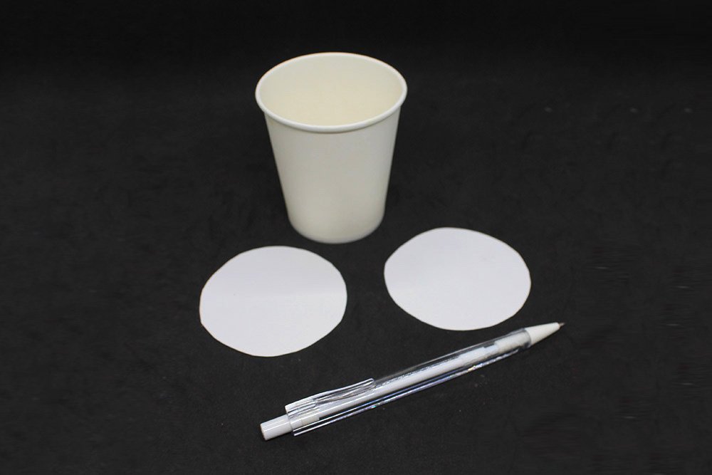 How to Make a Paper Plate Panda - Step 9