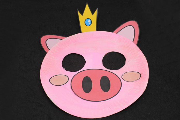DIY Paper Plate Pig Mask with free Printable - diy-magazine.com