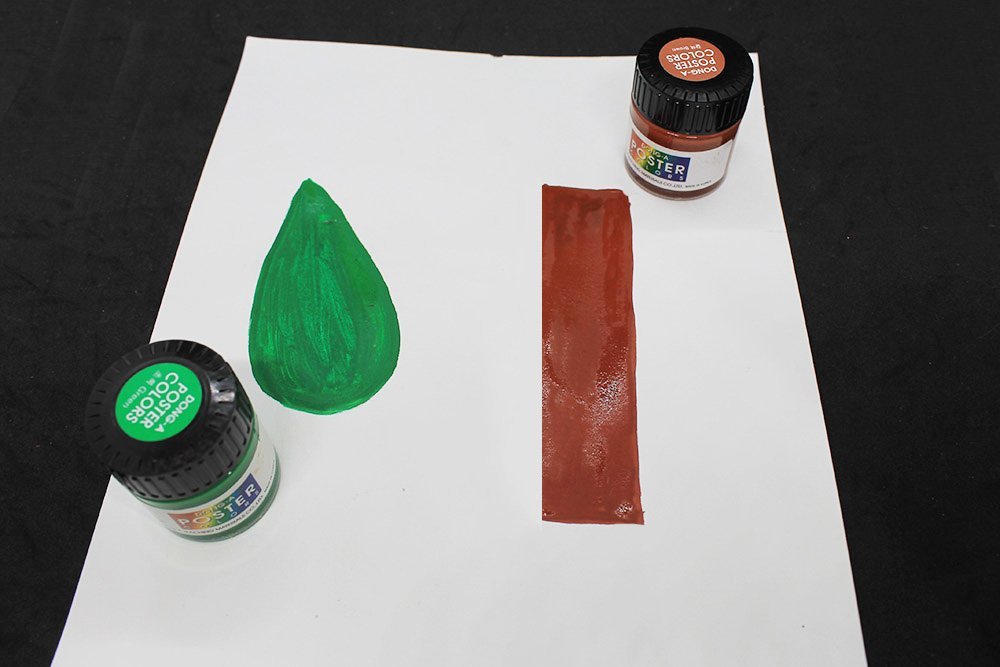 How to fold a Paper Plate Apple - Step 3