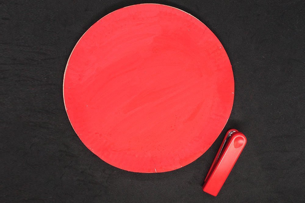 How to fold a Paper Plate Apple - Step 8