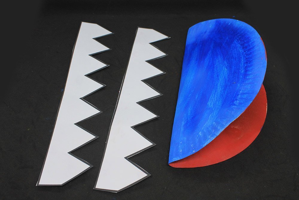 How To Make a Paper Plate Shark - Step 16