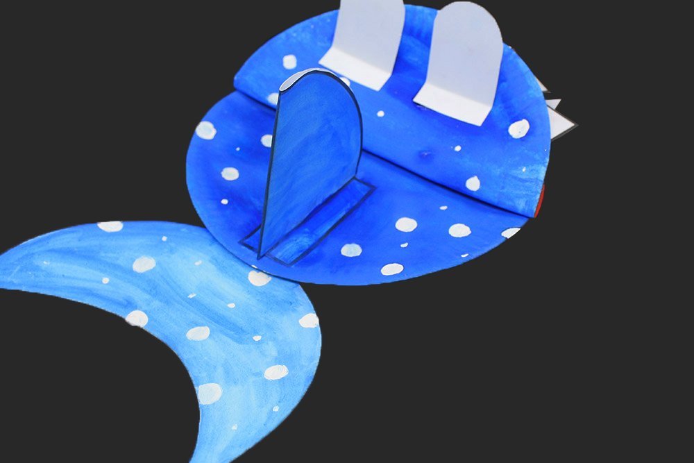 How To Make a Paper Plate Shark - Step 37