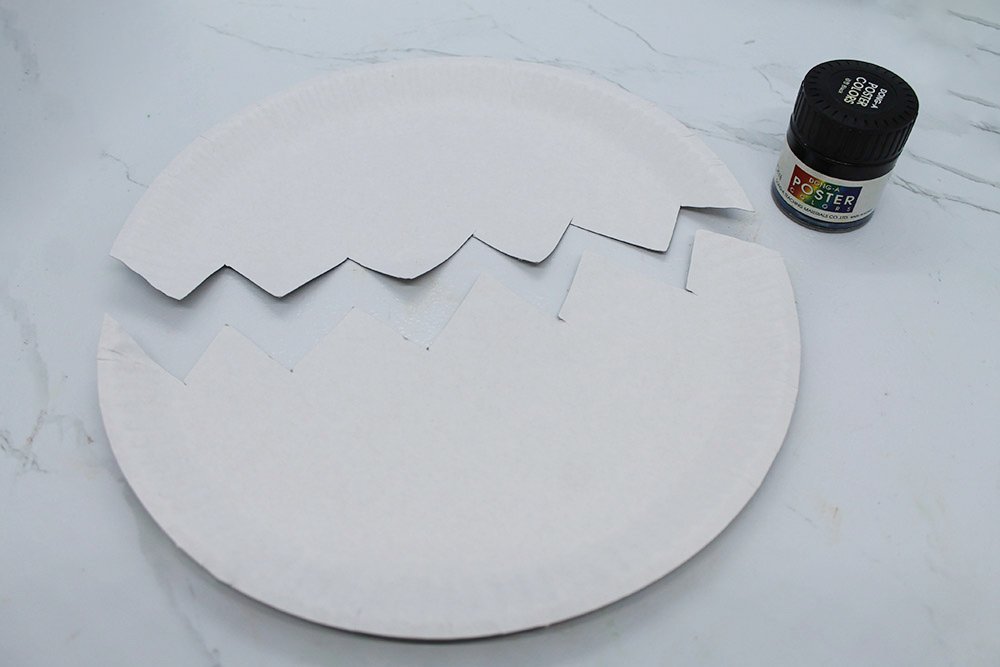 How to Make a Paper Plate Bat - Step 9