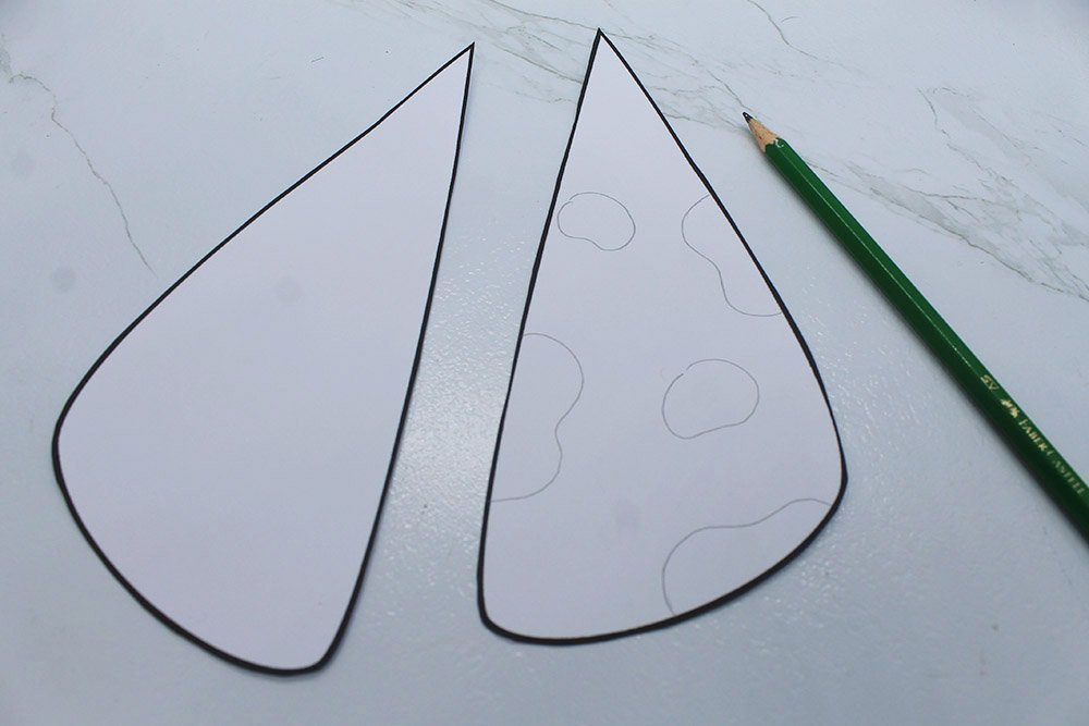 How to Make a Paper Plate Dog -Step 7