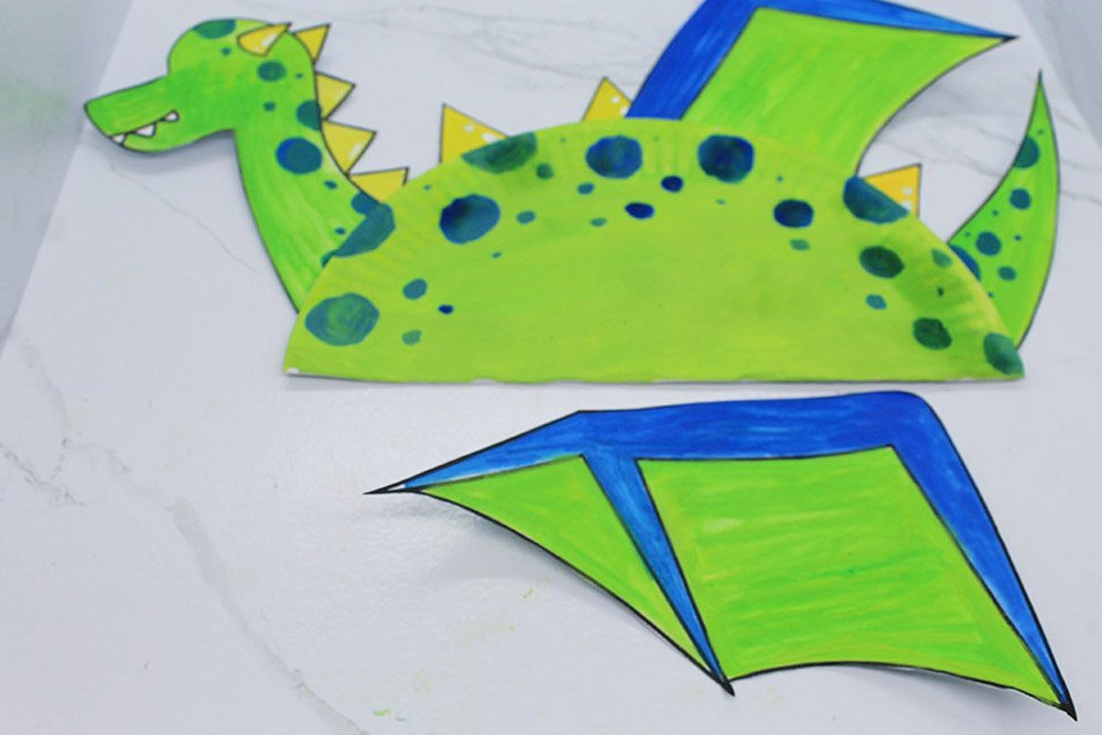 How to Make a Paper Plate Dragon - Step 20