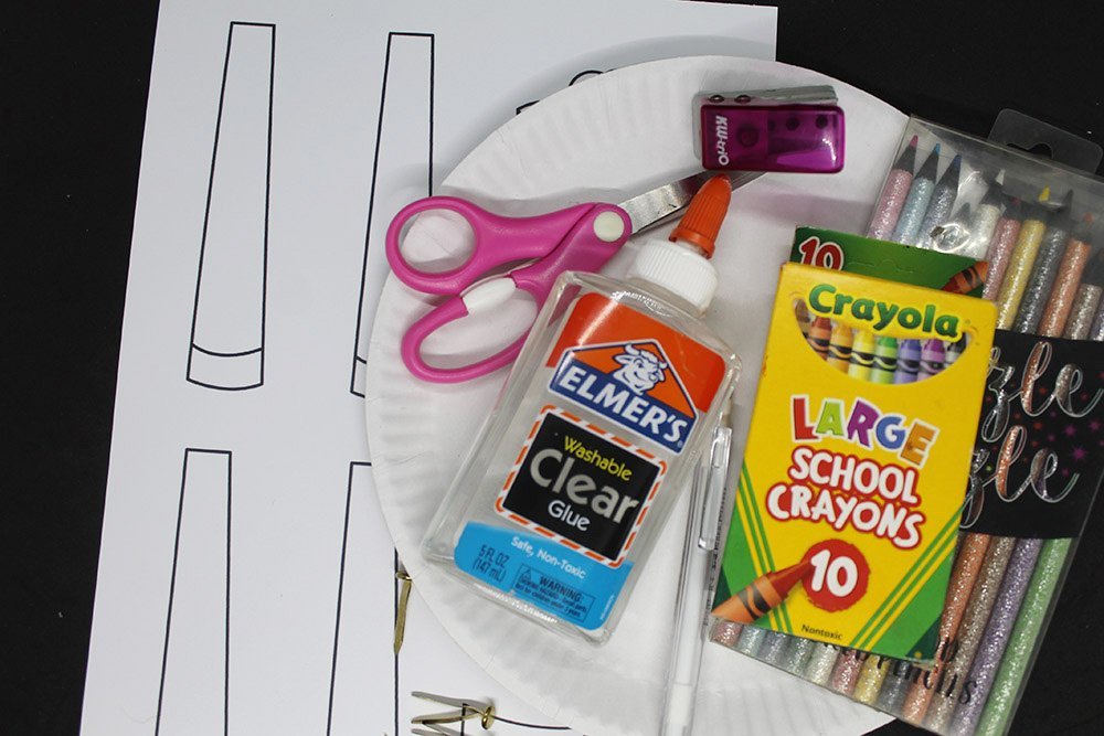 How to Make a Paper Plate Giraffe - Materials