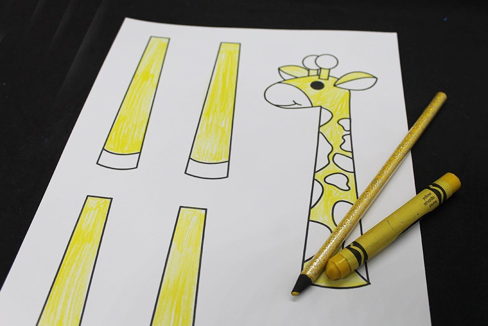 How to Make a Paper Plate Giraffe - Step 2