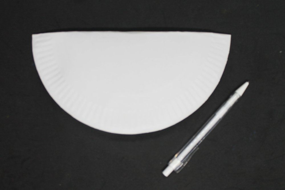 How to Make a Paper Plate Giraffe - Step 8