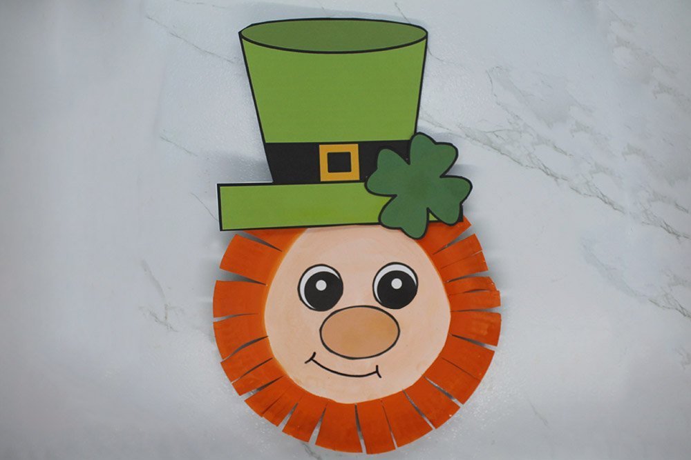 How to Make a Paper Plate Leprechaun - Step 15