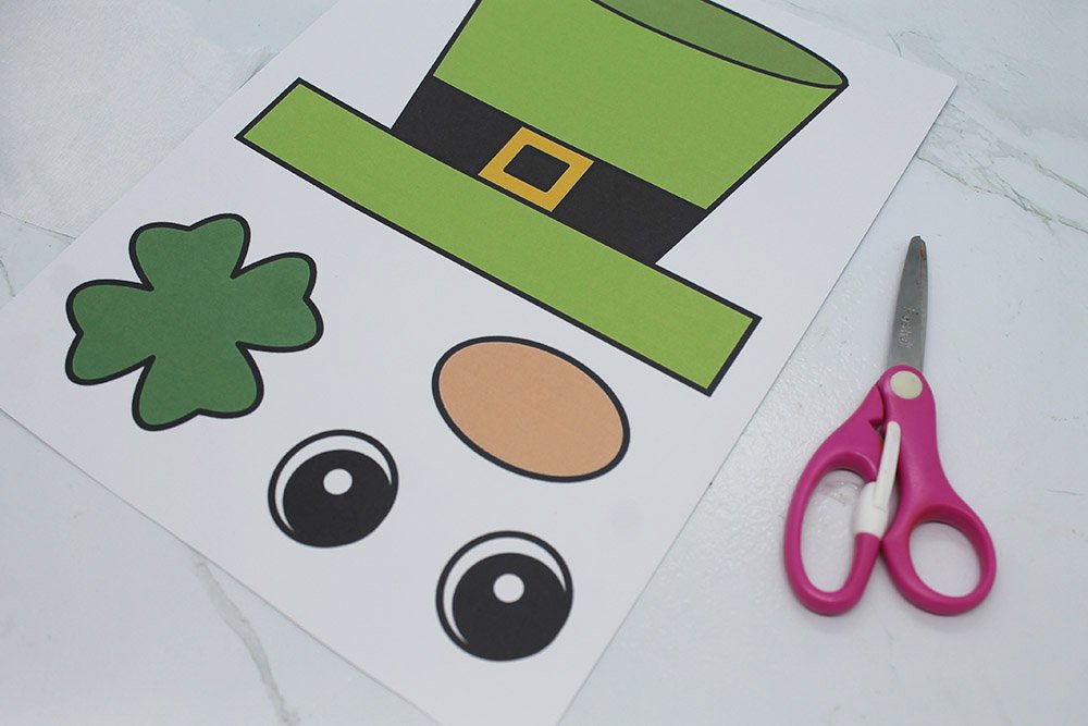 How to Make a Paper Plate Leprechaun - Step 6