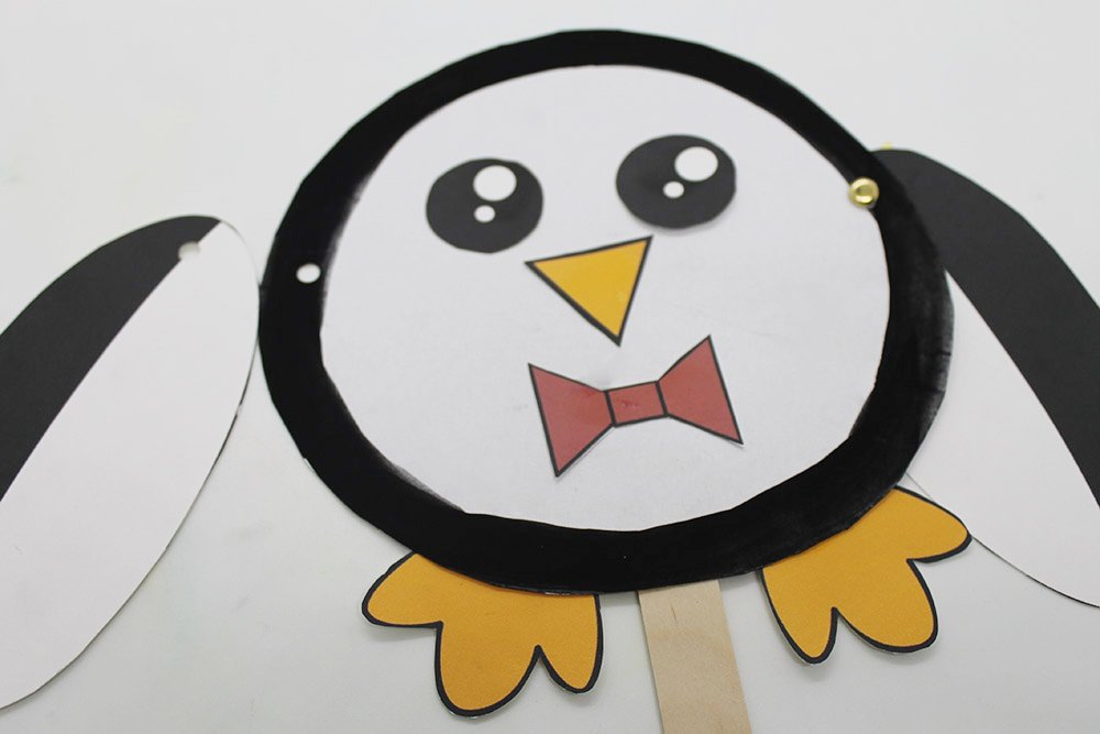 How to Make a Paper Plate Penguin - Step 25
