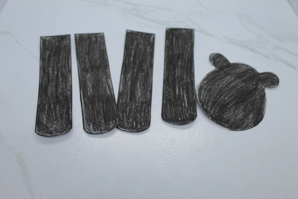 How to Make a Paper Plate Sheep - Step 4
