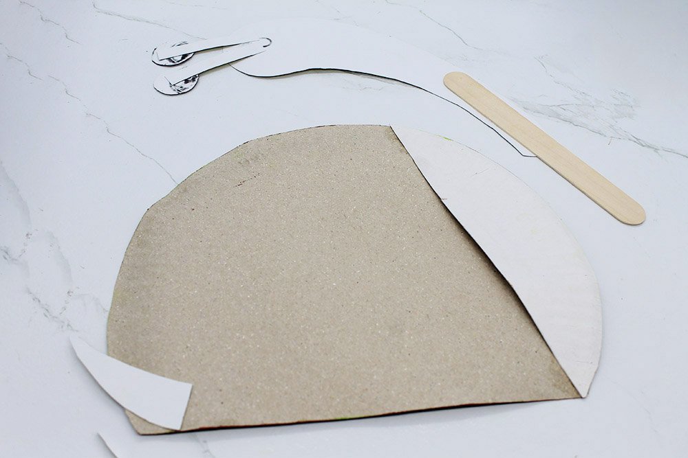 How to Make a Paper Plate Snail - Step 26