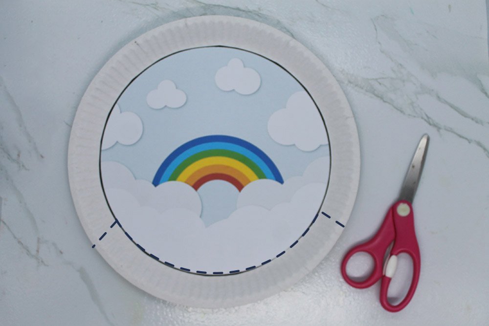 How to Make a Paper Plate Unicorn -Step 12