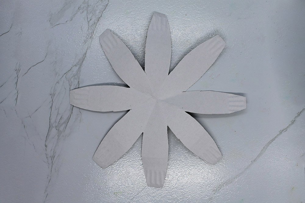 How To Make a Paper Plate Beach Ball - Step 7