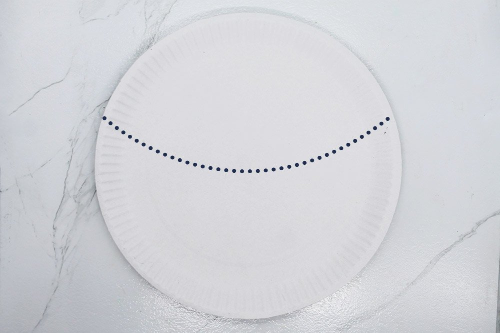 How To Make a Paper Plate Chicken - Step 1