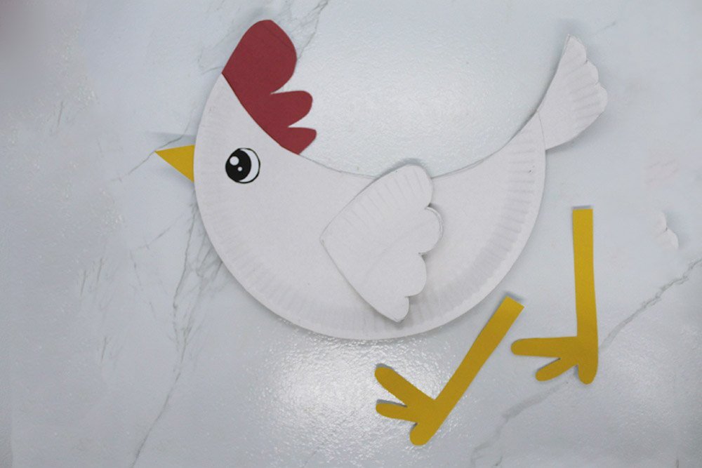 How To Make a Paper Plate Chicken - Step 16