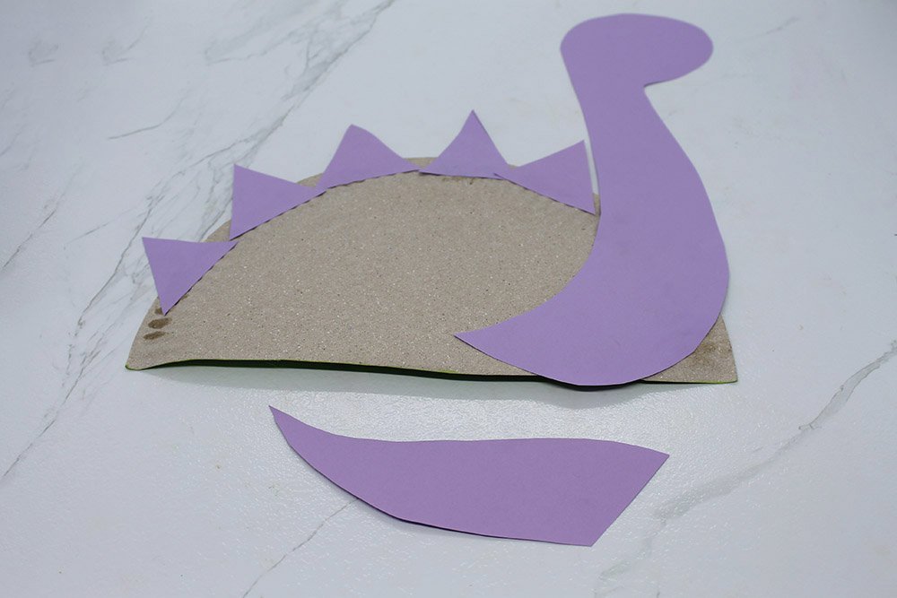 How To Make a Paper Plate Dinosaur - Step 18