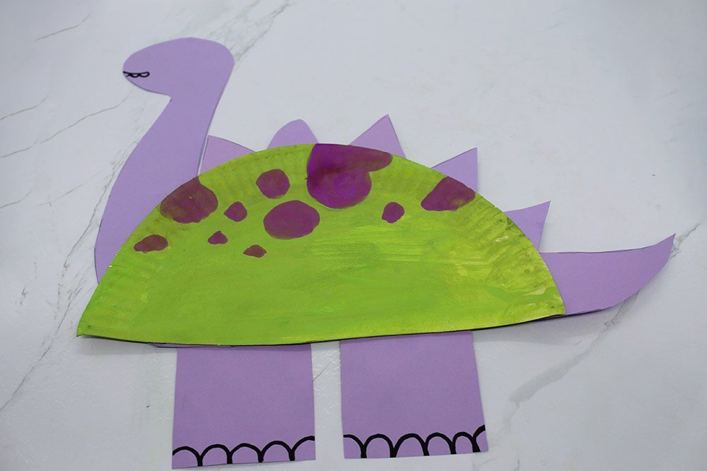 How To Make a Paper Plate Dinosaur - Step 23